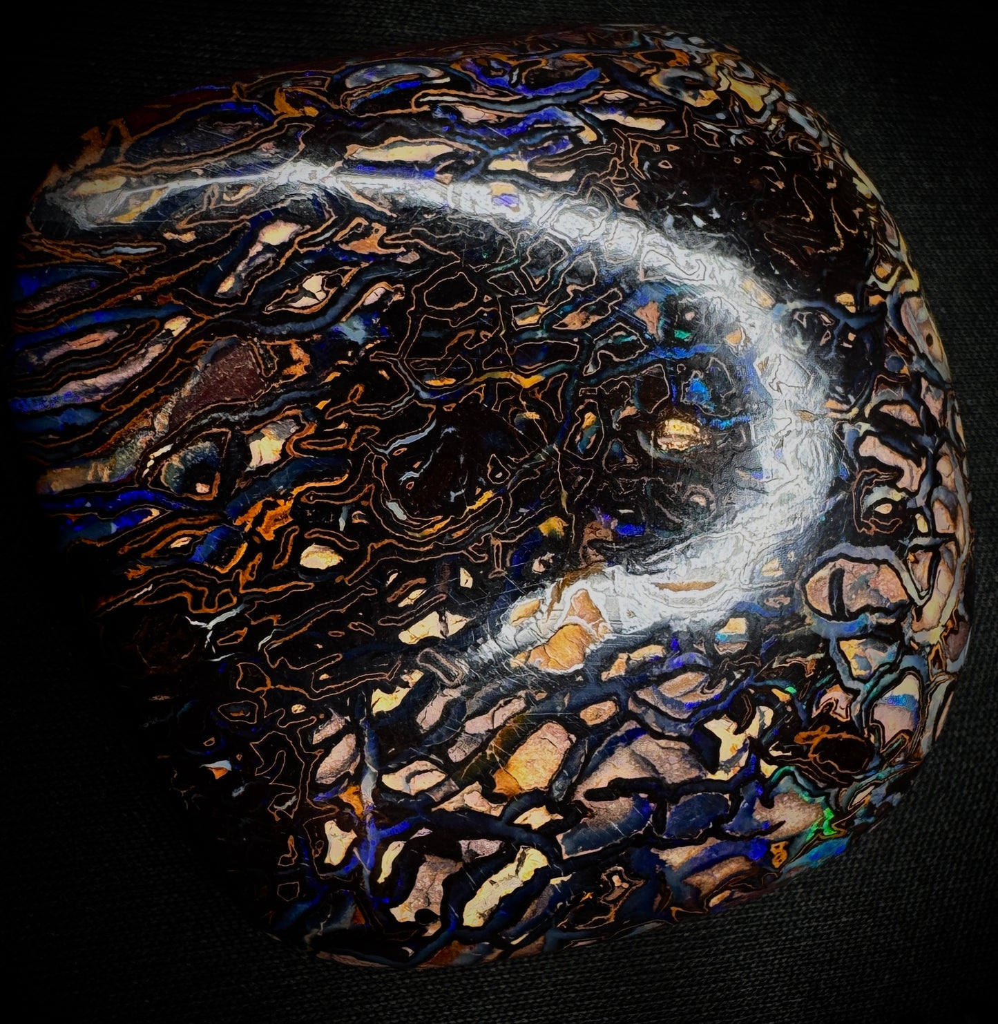 Yowah Mural Art Stone