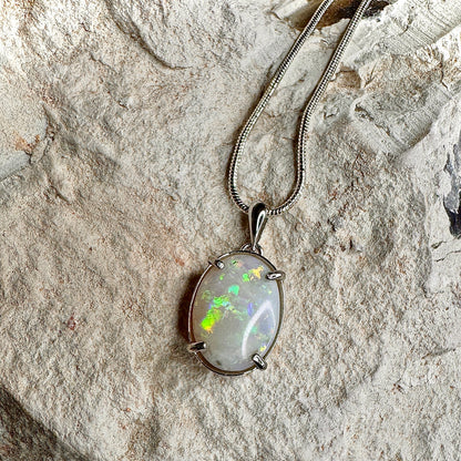 Ladies Pendant Solid Lightning Ridge Opal 925 Silver