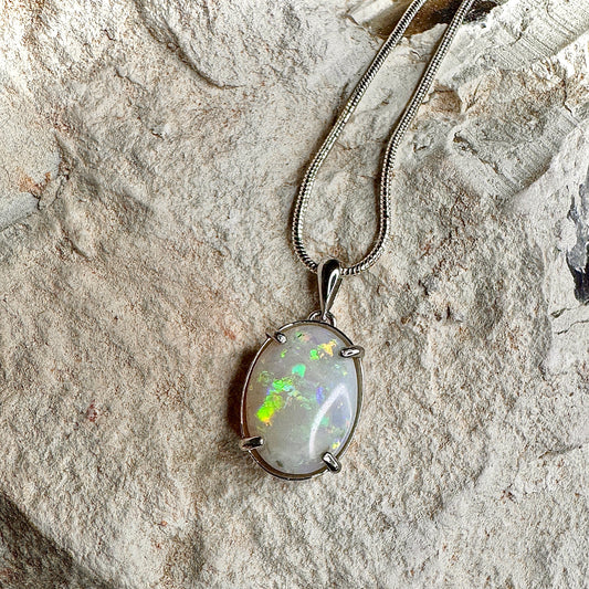 Ladies Pendant Solid Lightning Ridge Opal 925 Silver